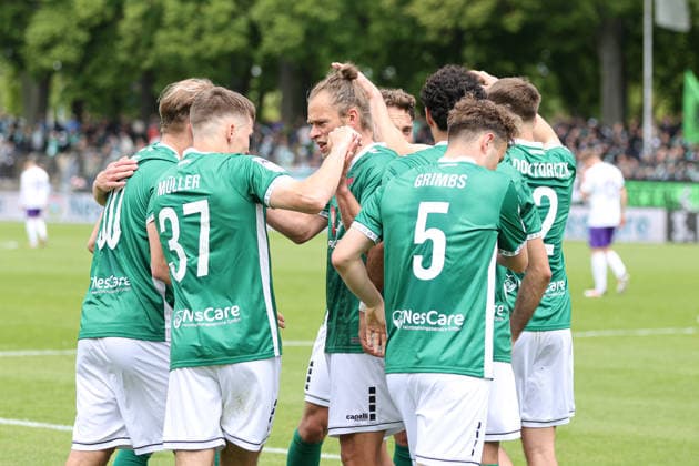 16 05 2026, Football, Men, Third League, 38 Matchday 3 League Season 2025 2026 FC Schweinfurt 05 FC Erzgebirge Aue Schweinfurt cheers after the 1 0 by Sebastian Müller FC Schweinfurt 05, 37 Schweinfurt Riedel Bau Arena in Sachs Stadio Bayern Unterfranken Germany