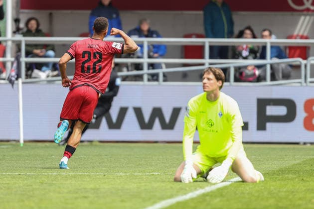 3 Liga FC Ingolstadt 04 SV Waldhof Mannheim Goal Cheer Goal 2 0 Marcel Costly 22, FCI Goalkeeper Nijhuis Thijmen 1 SVWM 3 Liga FC Ingolstadt 04 Season 2025 2026 SV Waldhof Mannheim