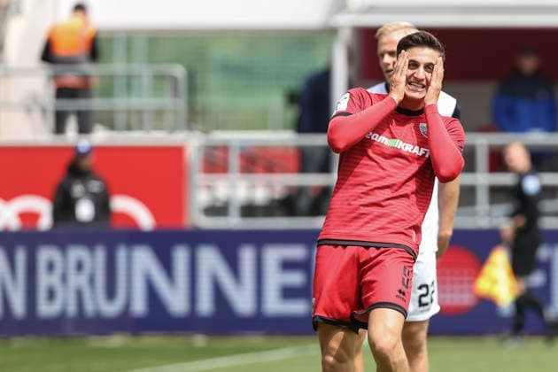 3 Liga FC Ingolstadt 04 SV Waldhof Mannheim Goal chance missed annoys Emre Gül 5, FCI 3 Liga FC Ingolstadt 04 Season 2025 2026 SV Waldhof Mannheim