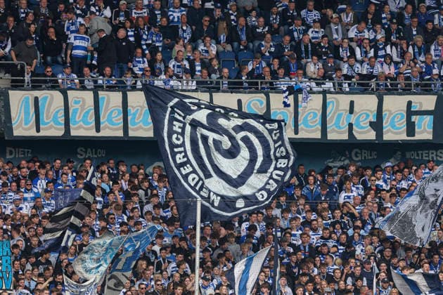 16 05 2026, GER, Soccer, Men, 3 Liga, Season 2025 2026, MSV Duisburg Viktoria Köln the fans of MSV Duisburg with flags and banners Duisburg schauinsland reisen Arena Nordrhein Westfalen Germany Copyright: xAdrianxSchlüterx