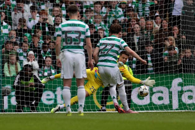 UK: Celtic v Heart of Midlothian - Scottish Premiership at Celtic Park in Glasgow, Scotland on 16 May 2026 Celtic v Heart of Midlothian - Scottish Premiership at Celtic Park in Glasgow, Scotland on 16 May 2026 Celtic Midfielder Arne Engels equalises from the spot Glasgow Celtic Park Scotland Copyright: xJamesxChristiex