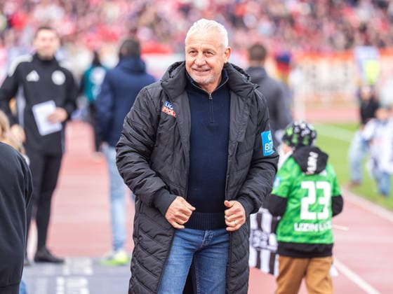 Pavel Dotchev, Head Coach SSV Ulm 1846 , GER, SSV Ulm 1846 vs Rot Weiss Essen, Football, 3 Liga, Season 2025 2026, 16 05 2026, DFB DFL regulations prohibit any use of photographs as image sequences and or quasi video GER, SSV Ulm 1846 vs Rot Weiss Essen, Football, 3 Liga, Season 2025 2026, 16 05 2026 Ulm Copyright: xMichaelxSchmidt Eibner-Pressefotx EP_MST