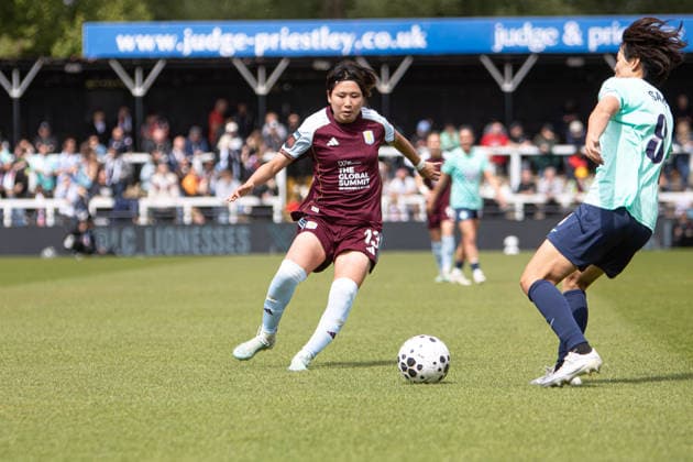 LONDON, ENGLAND - MAY 16: Maya Hijikata (13 Aston Villa) in action during the Barclays Women?s Super League match between London City Lionesses and Aston Villa at Copperjax Community Stadium on May 16th 2026 (Photo by Emily Bittarello SPP). Copyright: xEmilyxBittarellox xSPPx Sportspressphoto_SPR147703