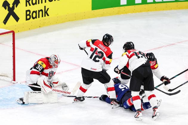 Ice hockey, Eishockey - IIHF WC 2026 ZURICH,SWITZERLAND,16.MAY.26 - ICE HOCKEY - IIHF Ice Hockey World Championship, WM, Weltmeisterschaft 2026, group stage, Austria vs Great Britain. Image shows David Kickert (AUT).  GEPAxpictures xMaticxKlansek