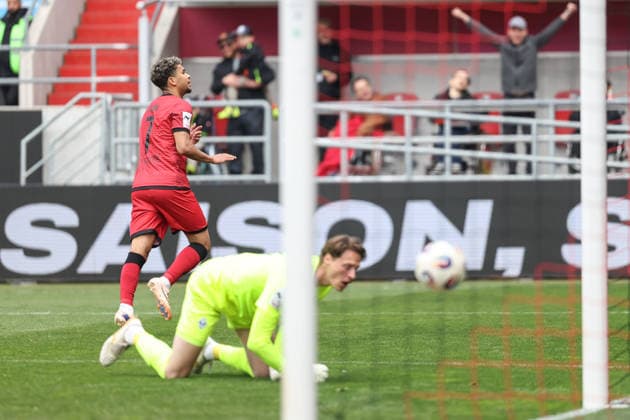 3 Liga FC Ingolstadt 04 SV Waldhof Mannheim Goal Cheer Goal Yann Sturm 7, FCI Goalkeeper Nijhuis Thijmen 1 SVWM 3 Liga FC Ingolstadt 04 Season 2025 2026 SV Waldhof Mannheim