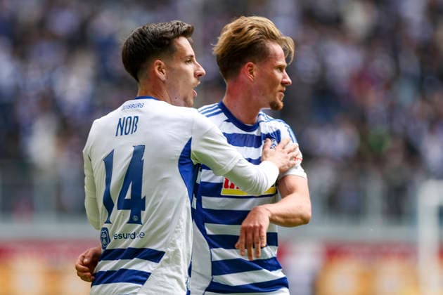 16 05 2026, GER, Football, Men, 3 Liga, Season 2025 2026, MSV Duisburg Viktoria Köln Conor Noß MSV Duisburg and Christian Viet MSV Duisburg cheer, goal celebration after the goal to m 1 1 Duisburg schauinsland reisen Arena Nordrhein Westfalen Germany Copyright: xAdrianxSchlüterx