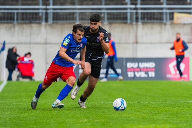 Nicolas Hirschberger Wuppertaler SV, 16 in duel with Roman Doulashi Bonner SC, 03 Wuppertaler SV vs Bonner SC, Football, Regionalliga West, Matchday 34, Season 2025 26, 16 05 2026, Wuppertaler SV vs Bonner SC, Football, Regionalliga West, Matchday 34, Season 2025 26, 16 05 2026 Wuppertal Copyright: xEibner-Pressefoto LukasxBaldygax EP_LBA