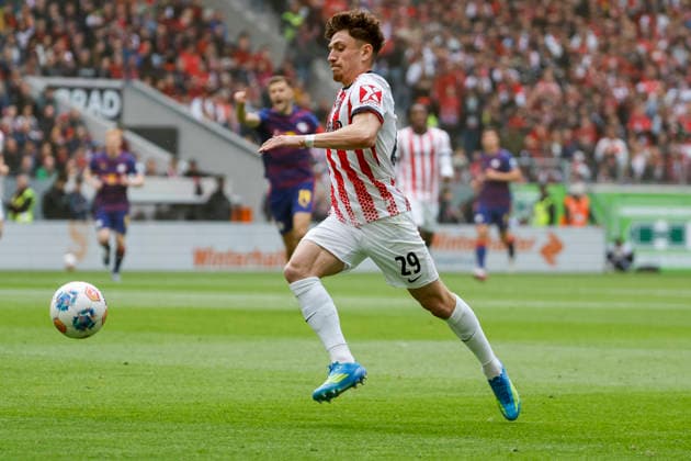 Philipp Treu SC Freiburg, 29 on the ball , Germany, Soccer, 1 Bundesliga, Matchday 34, 2025 2026, SC Freiburg vs RB Leipzig, 16 05 2026, Freiburg im Breisgau Europa Park Stadion Baden Württemberg Germany Copyright: xGrantxHubbsx
