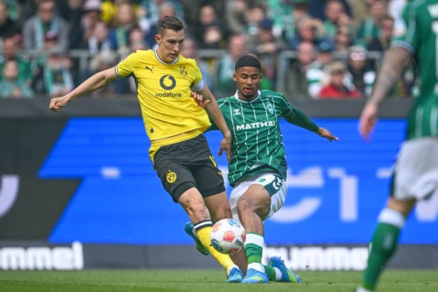 1 Bundesliga SV Werder Bremen Borussia Dortmund on 16 05 2026 at Weserstadion in Bremen Nico Schlotterbeck Dortmund in a duel against Salim Musah Bremen MT