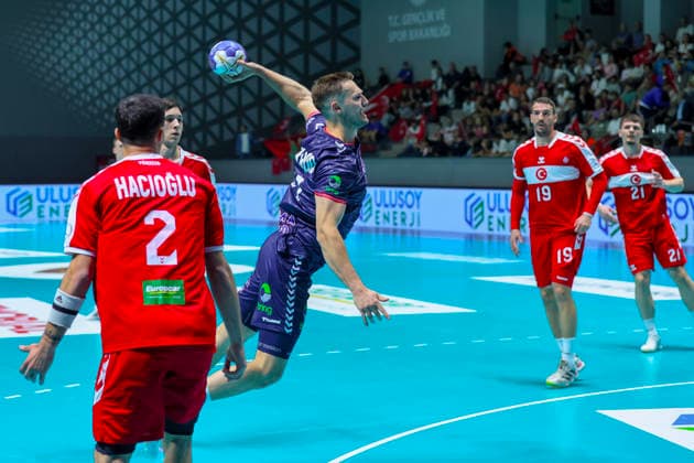 Men s World Cup qualifying match in handball Turkey Norway Ankara 20260516 Norway s Vetle Ronningen and Robin Paulsen Haug before the World Championship qualifying match in men s handball between Turkey and Norway at the THF Spor Complex in Ankara Photo Adem Atlan NTB Ankara Turkey EDITORIAL USE ONLY RESTRICTED USE FOR BETTING COMPANIES  Copyright: xAdemxAltanx xNTBx