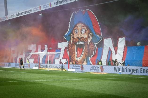 Choreo Choreografie Choreography der Heidenheim Fans, 1. FC Heidenheim vs. 1. FSV Mainz 05, Fussball, Maenner, Bundesliga, DFL, Saison 2025 2026, 34. Spieltag, Rueckrunde, 16.05.2026 DFB regulations prohibit any use of photographs as image sequences and or quasi-video Heidenheim Baden-Wuerttemberg Deutschland *** Choreo Choreography Choreography of the Heidenheim Fans, 1 FC Heidenheim vs 1 FSV Mainz 05, Football, Men, Bundesliga, DFL, Season 2025 2026, 34 Matchday, Second Round, 16 05 2026 DFB regulations prohibit any use of photographs as image sequences and or quasi video Heidenheim Baden Wuerttemberg Germany Copyright: xkolbert-press MartinxAgüerax