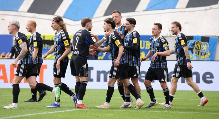16 05 2026, Soccer, Men, 3 League, Season 2025 2026, 1 FC Saarbrücken FC Hansa Rostock, Goal celebration of 1 FC Saarbrücken after the goal to 2 2 by Amine Naifi 1 FC Saarbruecken Saarbrücken Ludwigsparkstadion Saarland Germany DEU Copyright: xFabianxKleerx