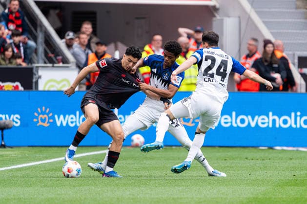 Leverkusen, Germany 16 May 2026 1 BL 2025 2026 Sp 34 Bayer 04 Leverkusen v Hamburger SV Pictured from left in a duel Ibrahim Maza LEV , Warmed Omari HSV and Nicolas Capaldo HSV DFL DFB regulations prohibit any use of photographs as image sequences and or quasi video BayArena Nordrhein Westfalen Copyright: xFotostandx xKruczynskix