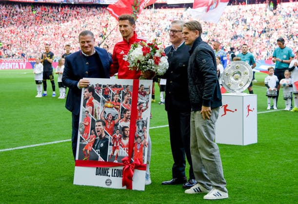 16 05 2026, xemx, Fussball 1 Bundesliga, FC Bayern Muenchen 1 FC Köln v l Leon Goretzka FC Bayern Muenchen was passed DFL DFB REGULATIONS PROHIBIT ANY USE OF PHOTOGRAPHS as IMAGE SEQUENCES and or QUASI VIDEO Muenchen