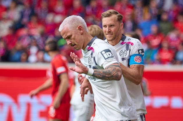 Silvan Dominic Widmer 1 FSV Mainz 05, 30 and Phillip Tietz 1 FSV Mainz 05, 20 after scoring to give Mainz a 0 1 lead GER, 1 FC Heidenheimn vs FSV Mainz 05, Soccer, Men, 1 Bundesliga, Matchday 34, Season 2025 2026, 16 05 2026 DFL, DFB regulations prohibit any use of photographs as image sequences and or quasi video GER, 1 FC Heidenheimn vs FSV Mainz 05, Fußball, Herren, 1 Bundesliga, 34 Spieltag, Spielzeit 2025 2026, 16 05 2026 Heidenheimn Copyright: xEibner-Pressefoto GeraldxOelze-dexStoppanyx EP_ODS