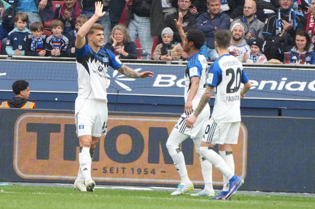 Germany Football 1 Bundesliga 2025 2026, Matchday 34 Bayer 04 Leverkusen vs Hamburger SV BayArena Luka Vuskovic Luka VuÅ¡koviÄ‡ Hamburger SV, 44 celebrates himself Copyright: xMijoxLubecx