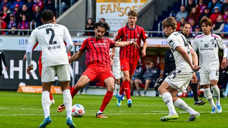 GER, 1 FBL, 1 FC Heidenheim vs 1 FSV Mainz 05 16 05 2026, Voith Arena, Heidenheim, GER, 1 FBL, 1 FC Heidenheim vs 1 FSV Mainz 05, in the picture Heidenheim goal chance by Eren Dinkci Heidenheim, 8 nordphotoxGmbHx xHafner nph00200