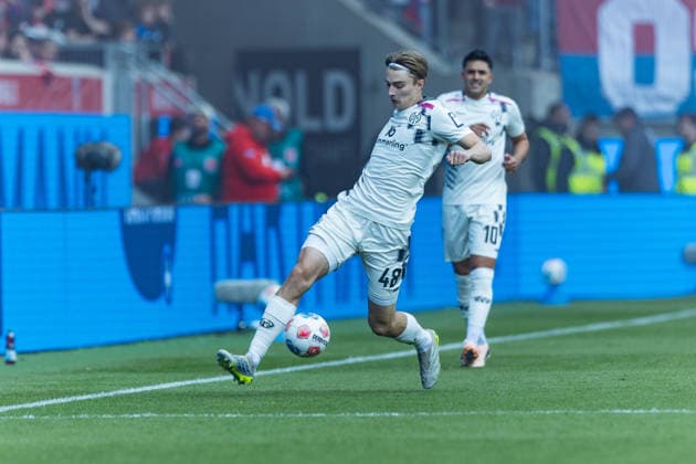 Heidenheim, Germany 16 May 2026 1 BL 2025 2026 Sp 34 1 FC Heidenheim 1846 vs 1 FSV Mainz 05 In picture Kacper Potulski FSV DFL regulations prohibit any use of photographs as image sequences and or quasi video Copyright: xFotostandx xStiebertx