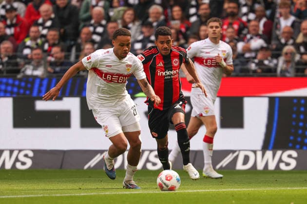 2026 05 16 xjfx Soccer 1 Bundesliga 34 Matchday Eintracht Frankfurt VFB Stuttgart v l , Nikolas Terkelsen Nartey VFB Stuttgart , Ansgar Knauff Eintracht Frankfurt zweikampf, action, aktion, battles for the Ball DFL DFB REGULATIONS PROHIBIT ANY USE OF PHOTOGRAPHS as IMAGE SEQUENCES and or QUASI VIDEO Copyright: JoaquimxFerreira