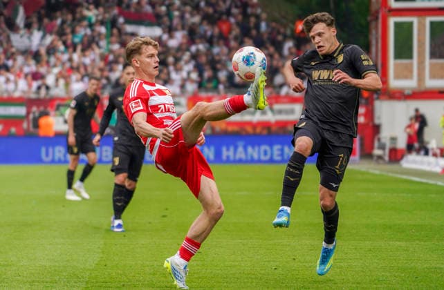 Germany Bundesliga 2025 2026, Matchday 34 1 FC Union Berlin vs FC Augsburg An der Alten Försterei Berlin Andras Schäfer Andras Schafer 1 FC Union Berlin, 13 Robin Fellhauer FC Augsburg, 19 Berlin Copyright: xAymanxAlahmedx