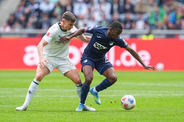 16 05 2026, xydrx, Men, Football, 1 Bundesliga, Borussia Mönchengladbach TSG 1899 Hoffenheim, Season 2025 2026, Borussia Park Yannik Engelhardt Borussia Mönchengladbach, 6 in duel against Bazoumana Toure TSG 1899 Hoffenheim, 29 DFB regulations prohibit any use of photographs as image sequences and or quasi video Copyright: HMBxMedia YannisxDreimann