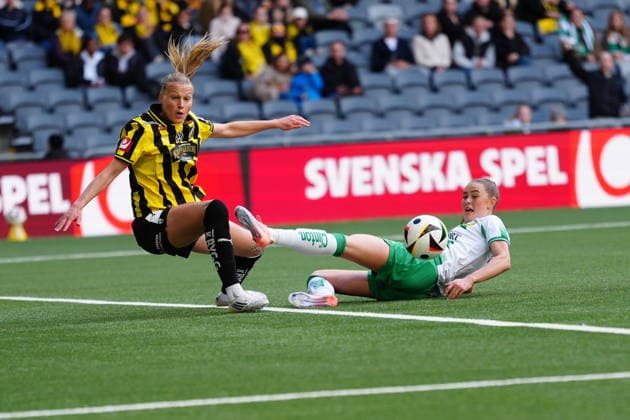 STOCKHOLM, SWEDEN 20260516 Häckens Stine Sandbech stops Hammarbys Svea Rehnberg during Saturdays Swedish Cup final match between Hammarby IF and BK Häcken FF at 3Arena STOCKHOLM SWEDEN x10658x  Copyright: xMagnusxLejhall TTx SVENSKA CUPEN FINAL HAMMARBY-HÄCKEN