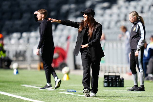STOCKHOLM, SWEDEN 20260516 Häcken coach Elena Sadiku during Saturday s final match in the Swedish Cup between Hammarby IF and BK Häcken FF at 3Arena STOCKHOLM SWEDEN x10658x  Copyright: xMagnusxLejhall TTx SWEDISH CUP FINAL HAMMARBY HOCKEY