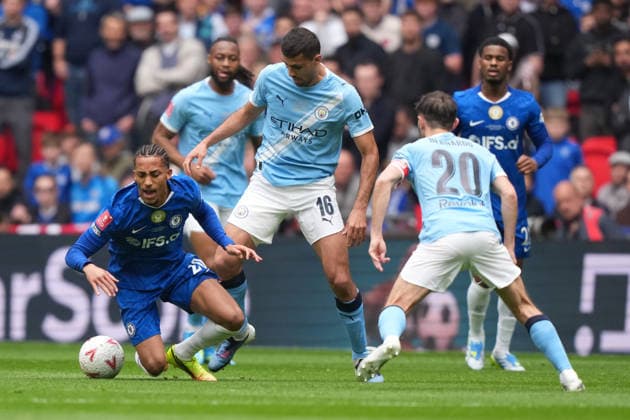 Chelsea v Manchester City FA Cup Final, Football, Wembley Stadium, London, UK - 16 May 2026 Joao Pedro of Chelsea goes down after a foul. London Wembley Stadium London UK, UK NEWSPAPERS OUT Copyright: xSeanxRyanx