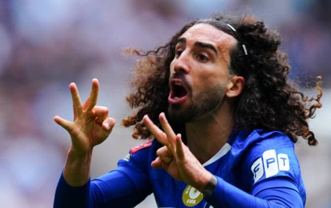 Marc Cucurella of Chelsea reacts towards assistant referee Akil Howson and is given a warning by the referee Chelsea v Manchester City, Emirates FA Cup Final, Football, Wembley Stadium, London, UK - 16 May 2026London Wembley Stadium United Kingdom EDITORIAL USE ONLY No use with unauthorised audio, video, data, fixture lists, club league logos or live services. Online in-match use limited to 120 images, no video emulation. No use in betting, games or single club league player publications.  Copyright: xJavierxGarcia Shutterstockx 16876844aq