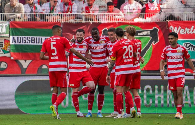 Germany Bundesliga 2025 2026, Matchday 34 1 FC Union Berlin vs FC Augsburg An der Alten Försterei Berlin Goal and goal celebration for Andrej IliÄ‡ Andrej Ilic 1 FC Union Berlin, 23 Aljoscha Kemlein 1 FC Union Berlin, 6 Christopher Trimmel 1 FC Union Berlin, 28 Ilyas Ansah 1 FC Union Berlin, 10 Oliver Burke 1 FC Union Berlin, 7 Berlin Copyright: xAymanxAlahmedx