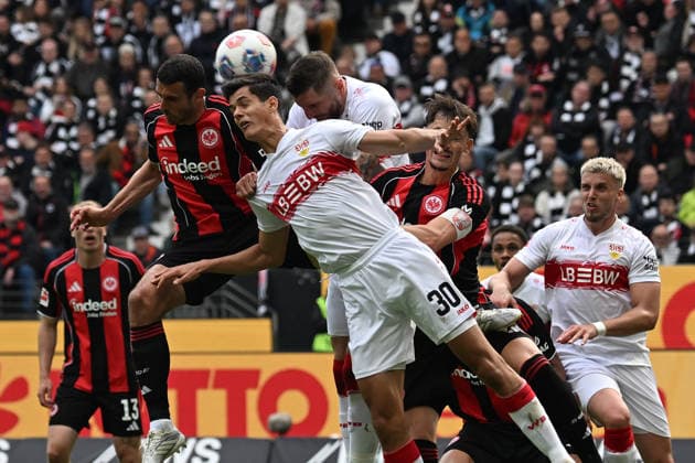 16 05 2026, xjhx, Soccer 1 Bundesliga, Eintracht Frankfurt VfB Stuttgart v l Ellyes Skhiri Eintracht Frankfurt Jose Maria Andres Baixauli VfB Stuttgart Jeff Chabot VfB Stuttgart Robin Koch Eintracht Frankfurt Zweikampf, Aktion, action, battle for the ball DFL DFB REGULATIONS PROHIBIT ANY USE OF PHOTOGRAPHS as IMAGE SEQUENCES and or QUASI VIDEO Frankfurt am Main
