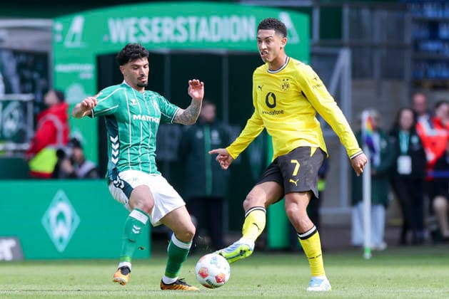 Cameron Puertas Werder Bremen and Jobe Bellingham Borussia Dortmund battle for the ball, Bundesliga, SV Werder Bremen v Borussia Dortmund, Weserstadion, May 16, 2026 in Bremen, Germany Photo by Marco Steinbrenner DeFodi Images Cameron Puertas Werder Bremen and Jobe Bellingham Borussia Dortmund battle for the ball, Bundesliga, SV Werder Bremen v Borussia Dortmund, Weserstadion, May 16, 2026 in Bremen, Germany Photo by Marco Steinbrenner DeFodi Images DFL regulations prohibit any use of photographs as image sequences and or quasi video
