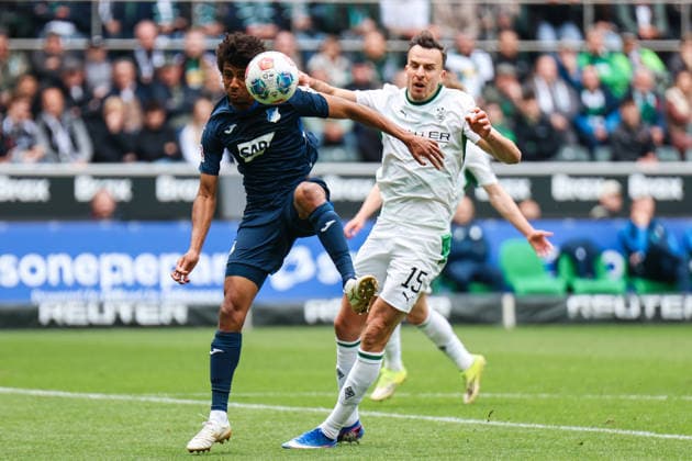 MOENCHENGLADBACH, GERMANY- MAY 16: Bernardo (TSG Hoffenheim, 13) challenges Haris Tabakovic (Borussia Moenchengladbach, 15) for the ball during the Bundesliga match between Borussia Moenchengladbach vs. TSG 1899 Hoffenheim at Borussia-Park on matchday 34 of the 1. Bundesliga on May 16, 2026 in Moenchengladbach, Germany. DFL REGULATIONS PROHIBIT ANY USE OF PHOTOGRAPHS AS IMAGE SEQUENCES AND OR QUASI-VIDEO. Copyright: xNatachaxFreisenx