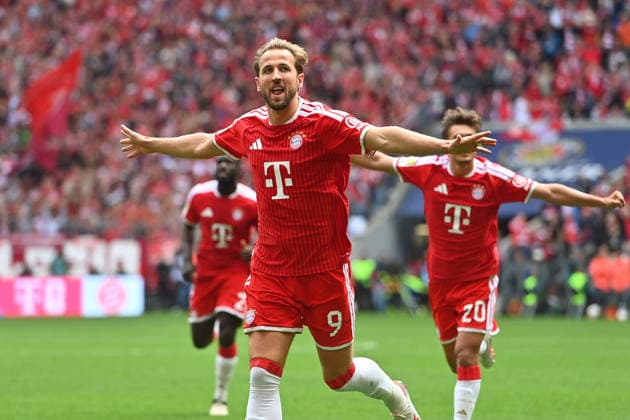 Goal celebration Harry KANE Bayern Muenchen , Cheering,Joy,Enthusiasm,Action, Soccer 1 Bundesliga Season 2025 2026, 34 Matchday, Matchday34 FC Bayern Muenchen 1 FC Koeln on 16 05 2026 , A L L I A N Z A R E N A