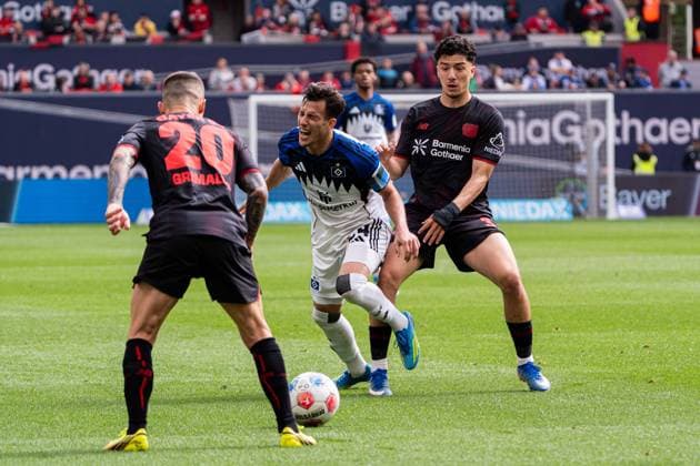 Leverkusen, Germany 16 May 2026 1 BL 2025 2026 Sp 34 Bayer 04 Leverkusen v Hamburger SV Pictured from left in a duel Alejandro Grimaldo LEV , Nicolas Capaldo HSV and Ibrahim Maza LEV DFL DFB regulations prohibit any use of photographs as image sequences and or quasi video BayArena Nordrhein Westfalen Copyright: xFotostandx xKruczynskix