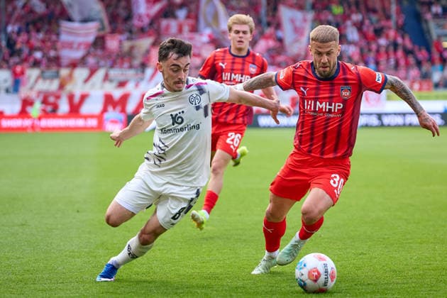 Duel between Paul Nebel 1 FSV Mainz 05, 08 and Niklas Dorsch 1 FC Heidenheim, 30 GER, 1 FC Heidenheimn vs FSV Mainz 05, Football, Men, 1 Bundesliga, 34 Matchday, Season 2025 2026, 16 05 2026 DFL, DFB regulations prohibit any use of photographs as image sequences and or quasi video GER, 1 FC Heidenheimn vs FSV Mainz 05, Football, Men, 1 Bundesliga, 34 Matchday, Season 2025 2026, 16 05 2026 Heidenheim Copyright: xEibner-Pressefoto GeraldxOelze-dexStoppanyx EP_ODS