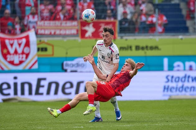 Duel between Paul Nebel 1 FSV Mainz 05, 08 and Patrick Mainka 1 FC Heidenheim, 06 GER, 1 FC Heidenheimn vs FSV Mainz 05, Football, Men, 1 Bundesliga, 34 Matchday, Season 2025 2026, 16 05 2026 DFL, DFB regulations prohibit any use of photographs as image sequences and or quasi video GER, 1 FC Heidenheimn vs FSV Mainz 05, Football, Men, 1 Bundesliga, 34 Matchday, Season 2025 2026, 16 05 2026 Heidenheim Copyright: xEibner-Pressefoto GeraldxOelze-dexStoppanyx EP_ODS