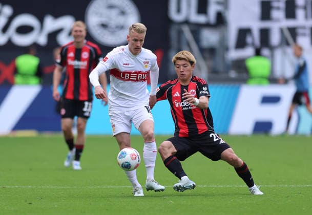 16 05 2026, Soccer Bundesliga, Eintracht Frankfurt VfB Stuttgart, v l , Chris Führich VfB Stuttgart , Ritsu Doan Eintracht Frankfurt DFL DFB REGULATIONS PROHIBIT ANY USE OF PHOTOGRAPHS AS IMAGE SEQUENCES AND OR QUASI VIDEO xdcx Copyright: HMBxMedia Claus