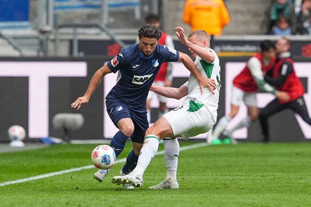 16 05 2026, xydrx, Men, Football, 1 Bundesliga, Borussia Mönchengladbach TSG 1899 Hoffenheim, Season 2025 2026, Borussia Park Leon Avdullahu TSG 1899 Hoffenheim, 7 in duel against Nico Elvedi Borussia Mönchengladbach, 30 DFB regulations prohibit any use of photographs as image sequences and or quasi video Copyright: HMBxMedia YannisxDreimann