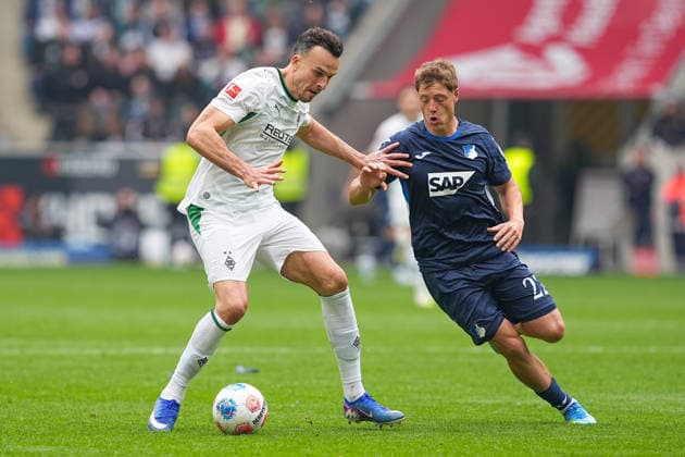 16 05 2026, xydrx, Men, Football, 1 Bundesliga, Borussia Mönchengladbach TSG 1899 Hoffenheim, Season 2025 2026, Borussia Park Haris Tabakovic Borussia Mönchengladbach, 15 in duel against Alexander Prass TSG 1899 Hoffenheim, 22 DFB regulations prohibit any use of photographs as image sequences and or quasi video Copyright: HMBxMedia YannisxDreimann