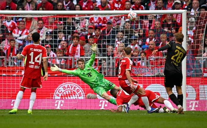 16 05 2026, Soccer Bundesliga 2025 2026, Matchday 34, FC Bayern Munich 1 FC Cologne, at the Allianz Arena Munich, from left Luis Diaz FC Bayern Munich , Goalkeeper Jonas Urbig FC Bayern Munich , Joshua Kimmich FC Bayern Munich Jonathan Tah FC Bayern Munich and Sebastian Sebulonsen 1 FC Cologne DFL and DFB regulations prohibit any use of photographs as image sequences and or quasi video