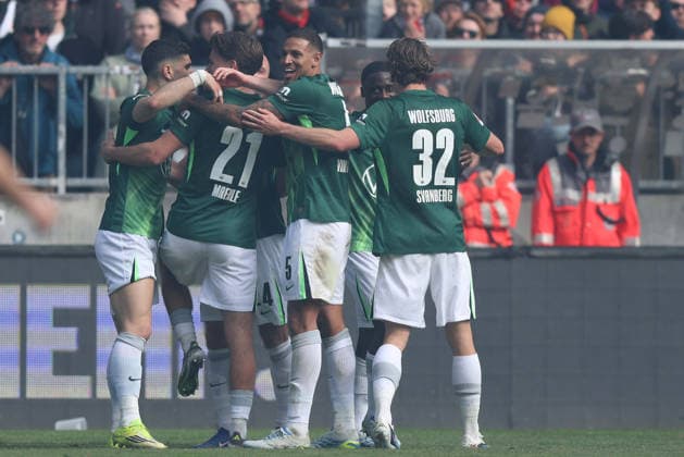 Soccer 1 Bundesliga 34 Matchday FC St Pauli VfL Wolfsburg on 16 05 2026 at Millerntor Stadion in Hamburg Goal celebration to 1 2 by an own goal of Nikola Vasilj St Pauli DFL regulations prohibit any use of photographs as image sequences and or quasi video xJRx