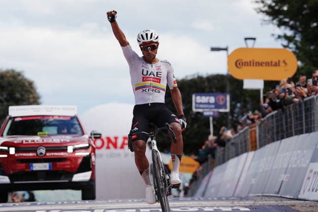Ecuador™s Manuel Jhonatan Narvaez of UAE Team Emirates XRG stage winner during Stage 8 of the Giro d™Italia, from Chieti to Fermo, Italy, Saturday, May 16, 2026.  Copyright: xGianmattiaxD Alberto LaPressex