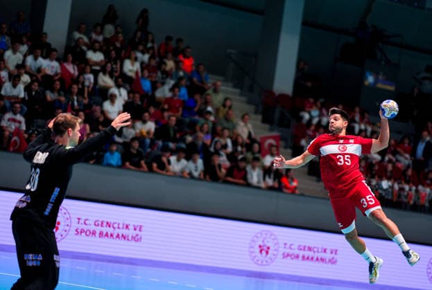 Turkiye v Norway - World Handball Championship Qualifiers ANKARA, TURKIYE - MAY 16: Sevket Yagmuroglu (R) of Turkiye competes against his opponent during the 2027 IHF Men s World Handball Championship European Qualifiers phase 3 second-leg match between Turkiye and Norway at Prof. Dr. Yasar Sevim Handball Hall in Ankara, Turkiye, on May 16, 2026. Ercin Erturk Anadolu Ankara Turkey. Editorial use only. Please get in touch for any other usage.  Copyright: x2026xAnadoluxErcinxErturkx