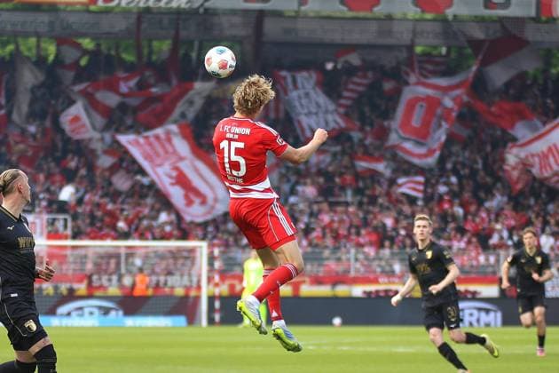 Berlin, Germany, 16 05 2026 Stadion Alte Försterei 34 Matchday, Season 2025 26, 1 Soccer Bundesliga Union Berlin FC Augsburg Header by Tom Rothe 15, Union Berlin Copyright: xdtsxNachrichtenagenturx dts_118846