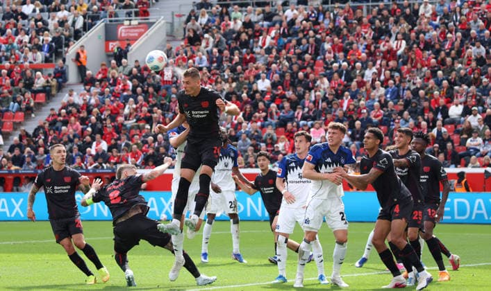 Patrick Schick Bayer Leverkusen, 14 klaert eine Ecke per Kopf GER, Bayer 04 Leverkusen vs Hamburger SV, Fußball, 1 Bundesliga , 34 Spieltag, Spielzeit 2025 2026, 16 05 2026 DFL DFB REGULATIONS PROHIBIT ANY USE OF PHOTOGRAPHS as IMAGE SEQUENCES and or QUASI VIDEO GER, Bayer 04 Leverkusen vs Hamburger SV, Fußball, 1 Bundesliga , 34 Spieltag, Spielzeit 2025 2026, 16 05 2026 Leverkusen Copyright: xEibner-Pressefotox xThomasxStoeckerx EP_TSR