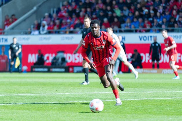 Heidenheim, Germany 16 May 2026 1 BL 2025 2026 Sp 34 1 FC Heidenheim 1846 vs 1 FSV Mainz 05 In picture Christian Conteh FCH DFL regulations prohibit any use of photographs as image sequences and or quasi video Copyright: xFotostandx xStiebertx