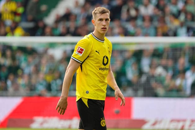 Bremen, Germany 16 May 2026 34 Matchday 1 Bundesliga Werder Bremen vs Borussia Dortmund In picture Nico Schlotterbeck BVB DFL regulations prohibit any use of photographs as image sequences and or quasi video Copyright: HMBxMedia MadeleinexFantini
