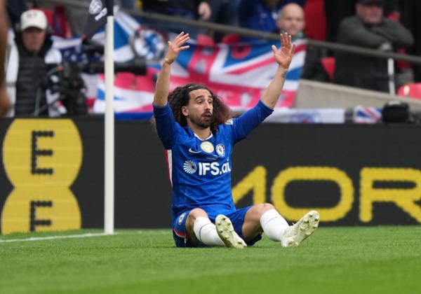 Chelsea v Manchester City FA Cup Final, Football, Wembley Stadium, London, UK - 16 May 2026 Marc Cucurella of Chelsea throws his arms in the air. London Wembley Stadium London UK, UK NEWSPAPERS OUT Copyright: xSeanxRyanx