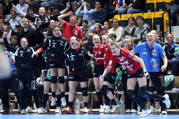 handball, ehf european league, 1 2 finale, thuringer - viborg NICOLAS GOISQUE MAXPPP - 16-5-2026, 15h00, handball, ehf european league, 1 2 finale, thuringer hc - viborg hk , le banc de thuringer explose après le dernier but décisif de natsuki aizawa à 15 secondes du terme du match  Copyright: xMAXPPPxNICOLASxGOISQUEx GSQ202605166151 GSQ202605166151